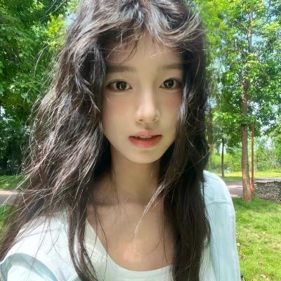 春色无边满人间
